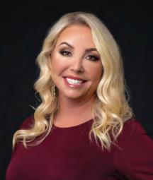 Heather Parlett is a Nationally Certified Physician Assistant with over 17 years of experience in skin care and Aesthetic Medicine.